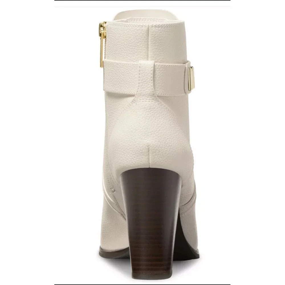 Michael Kors women's 5.5 Jilly Dress Ankle Block Heel Cream Booties Dress Logo